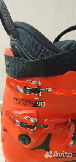 Горнолыжные ботинки atomic redster