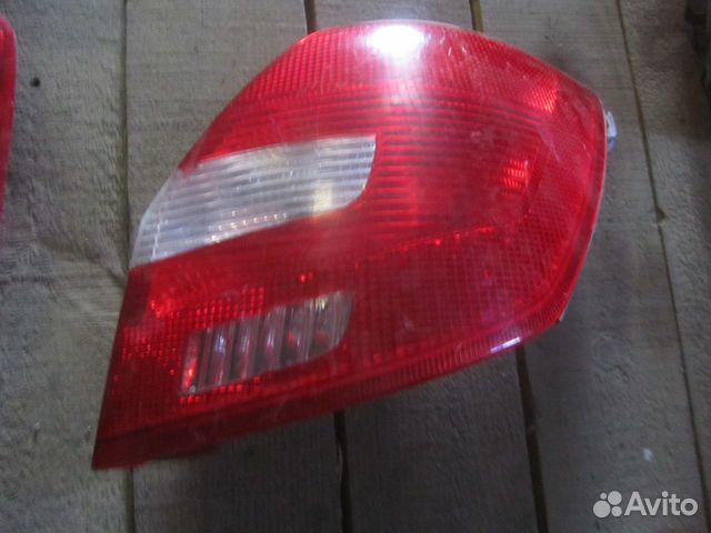 Фонарь левый Skoda fabia 2007-2015