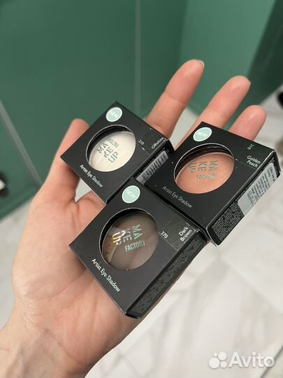 Тени для век make up factory