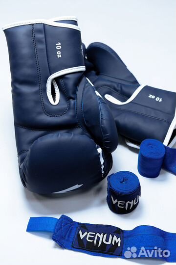 Боксерские перчатки Venum Blue