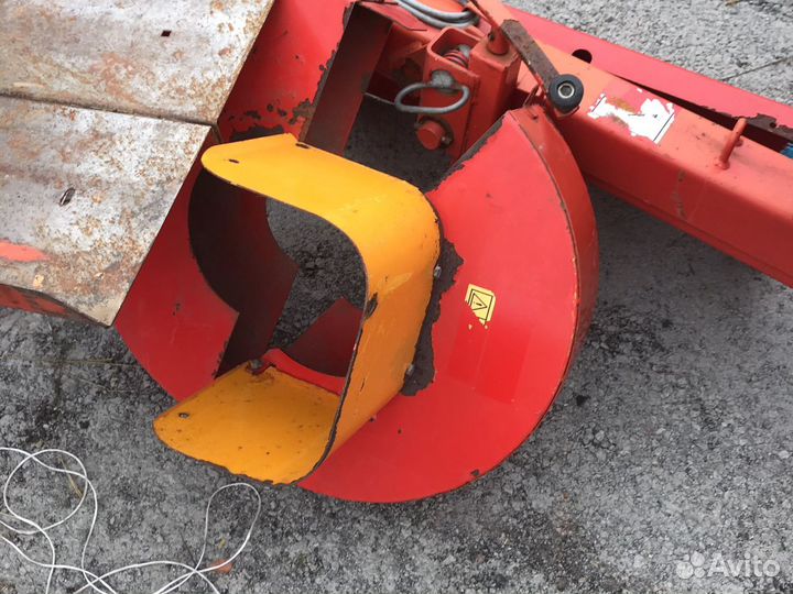 Пресс-подборщик Famarol Z511, 2005