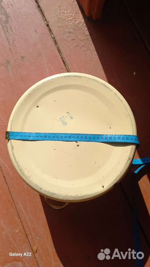 Кастрюля эмалированная