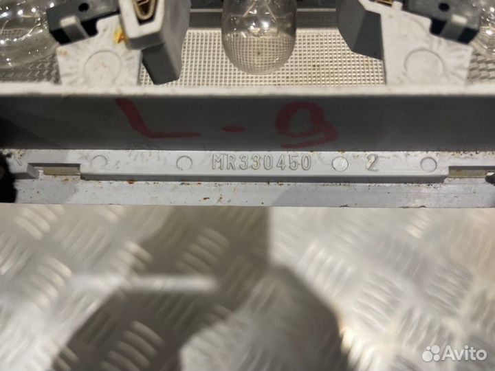 Плафон освещения салона Mitsubishi Lancer 9