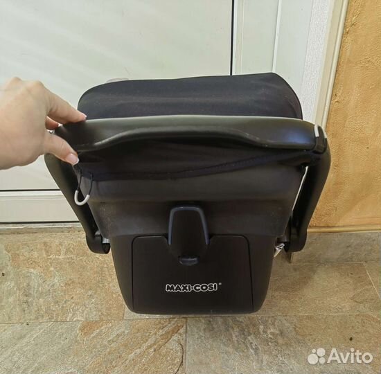 Автокресло Автолюлька Maxi Cosi pebble