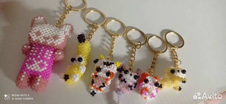 Брелок на ключи. Подарки. Изделия бисер Япония