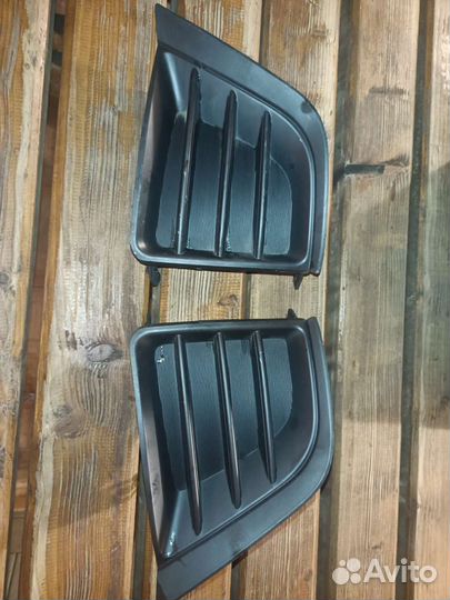 Заглушка птф бампера toyota corolla