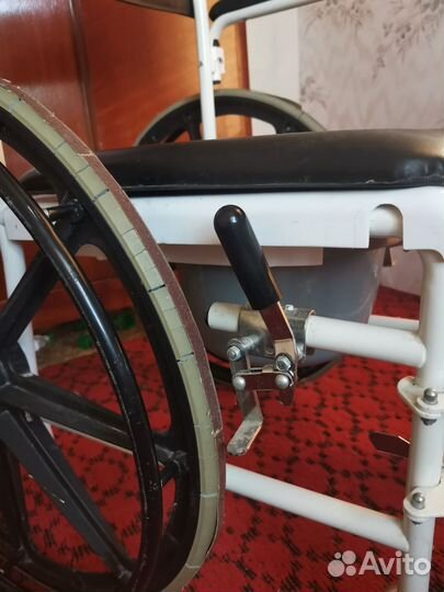 Кресло-коляска инвалидная