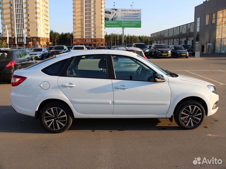 LADA Granta 1.6 МТ, 2023