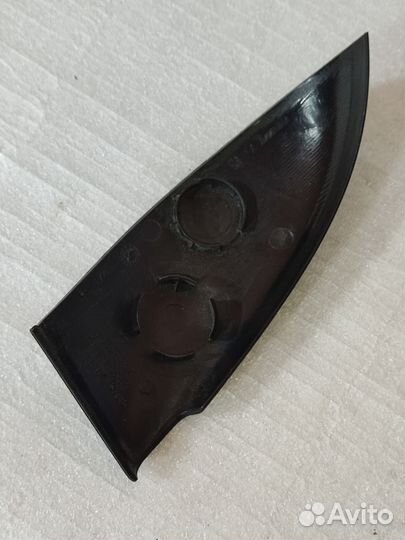 Заглушка зеркала peugeot 307