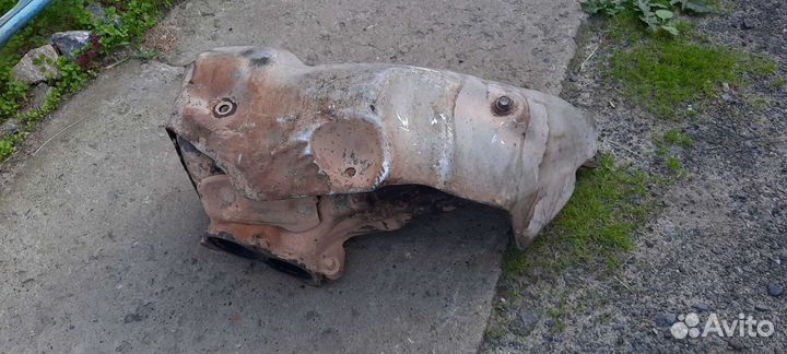 Выпускной коллектор 2JZ-GE Toyota Crown JZS155