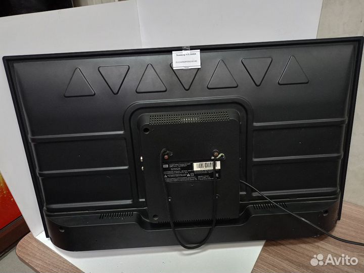 Телевизор TCL 32S525