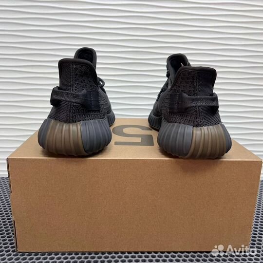 Кроссовки Adidas yeezy boost 350