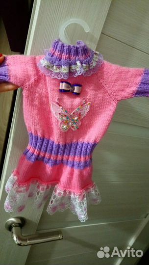 Вязаное платье для собак мелких пород