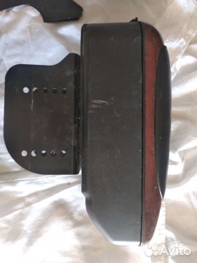 Подлокотник