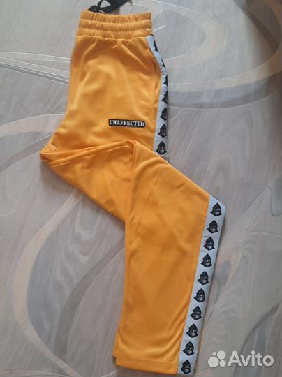 Штаны unaffected