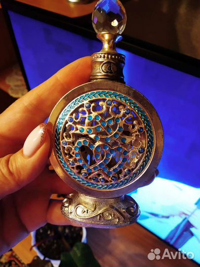 Флаконы для духов, масла