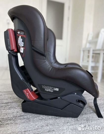 Автомобильное кресло peg perego