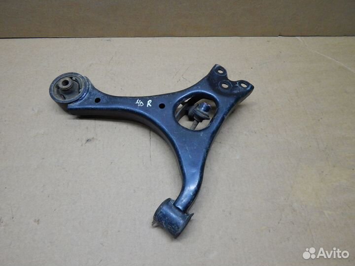 Рычаг правый Honda Civic 4d 2008