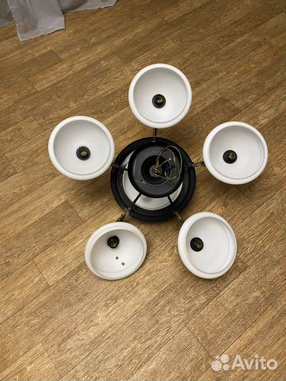 Люстра потолочная