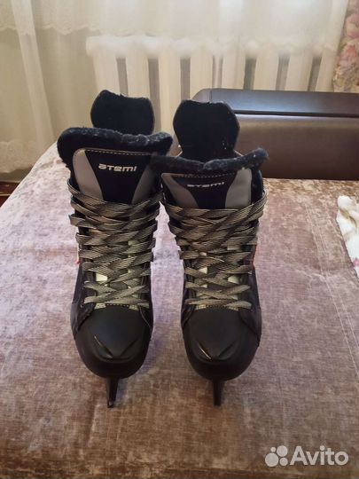 Коньки хоккейные atemi