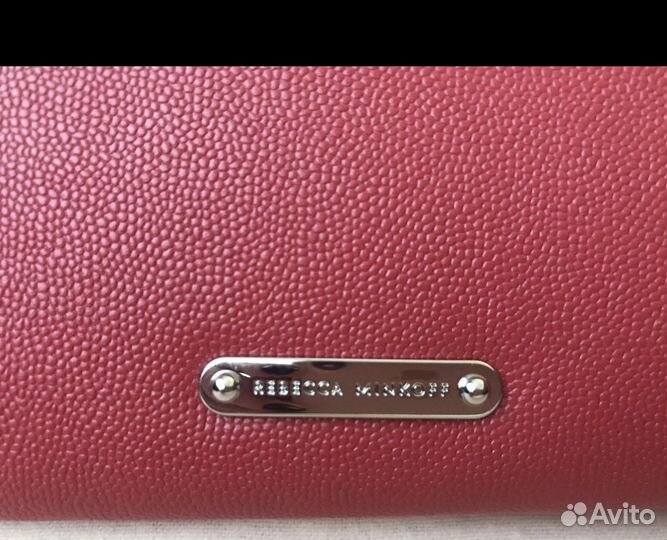 Новый клатч Rebecca Minkoff