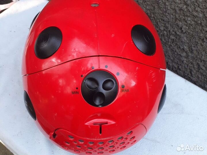 Пылесос Rolsen 1400 Ватт