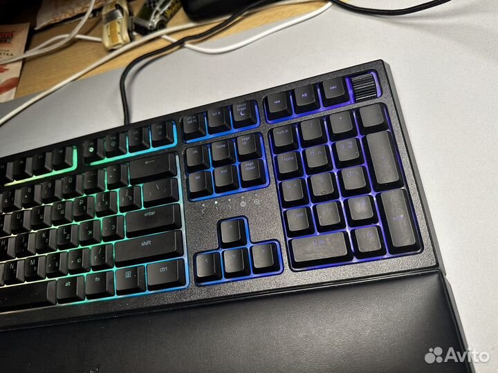 Игровая клавиатура Razer Ornata V2