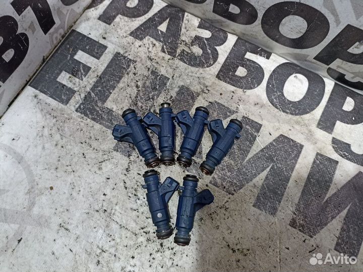 Форсунка топливная Mercedes W210 M112.941 V-3.2