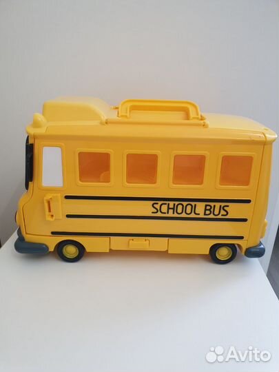 Игрушка школьный автобус Poli Robocar