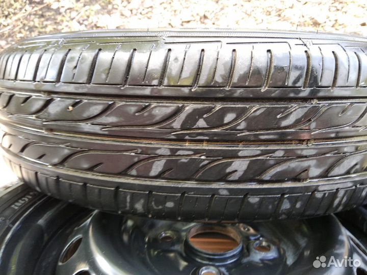 Dunlop ES801 165/70 R14