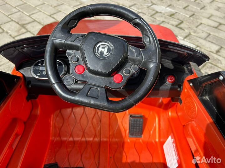 Детский электромобиль