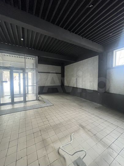 Свободного назначения, 70 м²