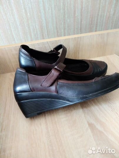 Туфли женские