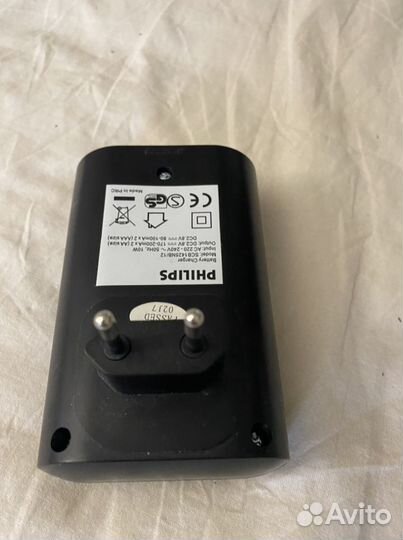 Зарядное устройство philips