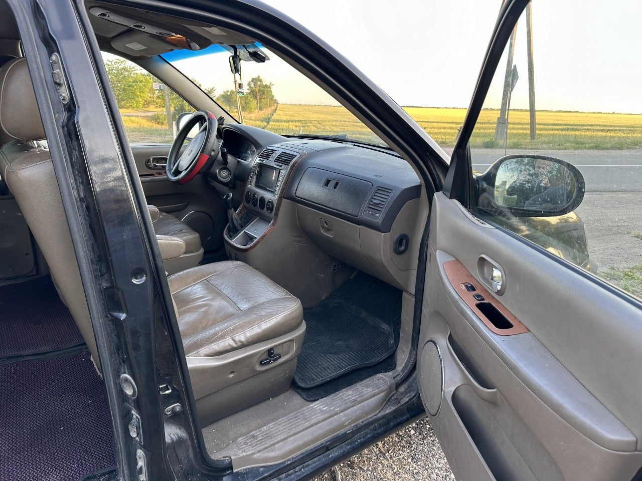 Kia Carnival: фото владельца