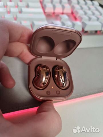 Samsung galaxy buds live купить в Москве | Электроника | Авито