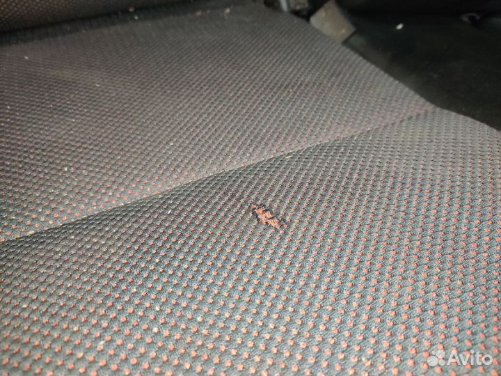 Задний диван Suzuki SX4