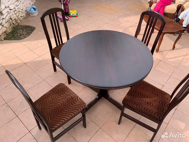 Стол со стульями бу