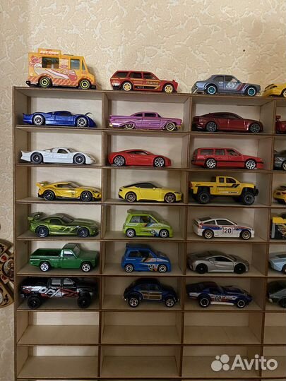 Hot wheels от 100р