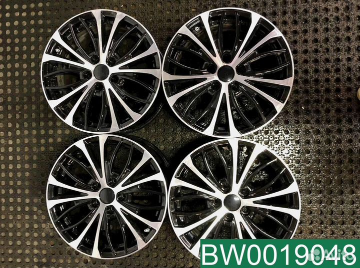 Диски R17 Kia Б/у Литые