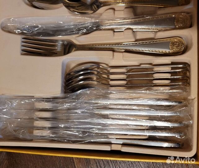 Набор столовых приборов SwissHome