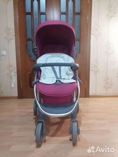 Прогулочная коляска