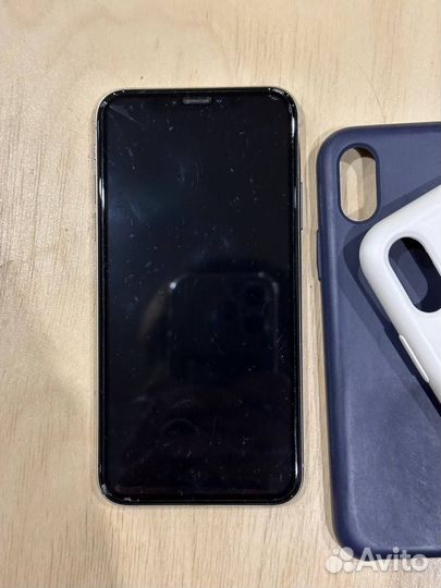Телефон iPhone XS