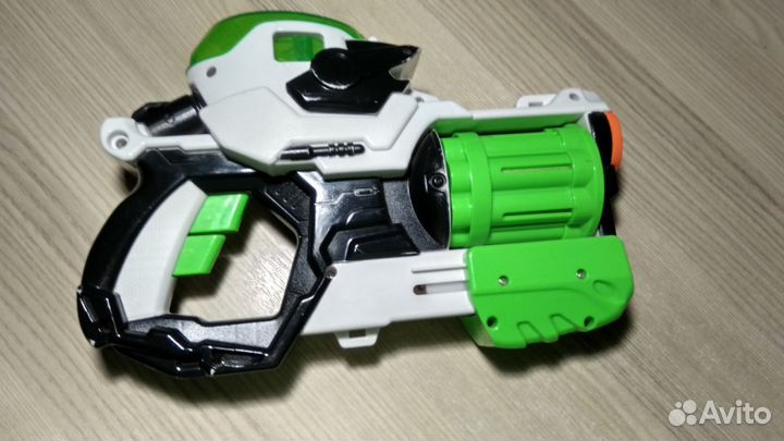 Бластер стреляющий пулями и дисками