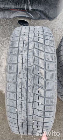 Шины Yokohama Ice Guard IG60 215/55 R17