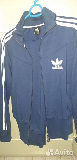 Спортивный костюм adidas