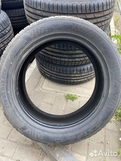 Kumho Ecsta PS71 215/55 R18 99V