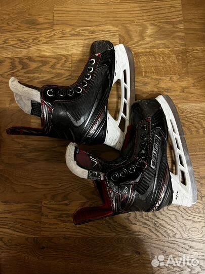 Хоккейные коньки bauer vapor 2.7