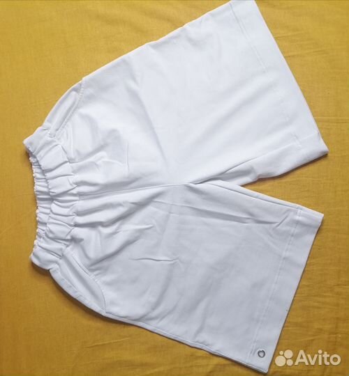 Женские шорты