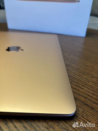 Apple MacBook Air 13